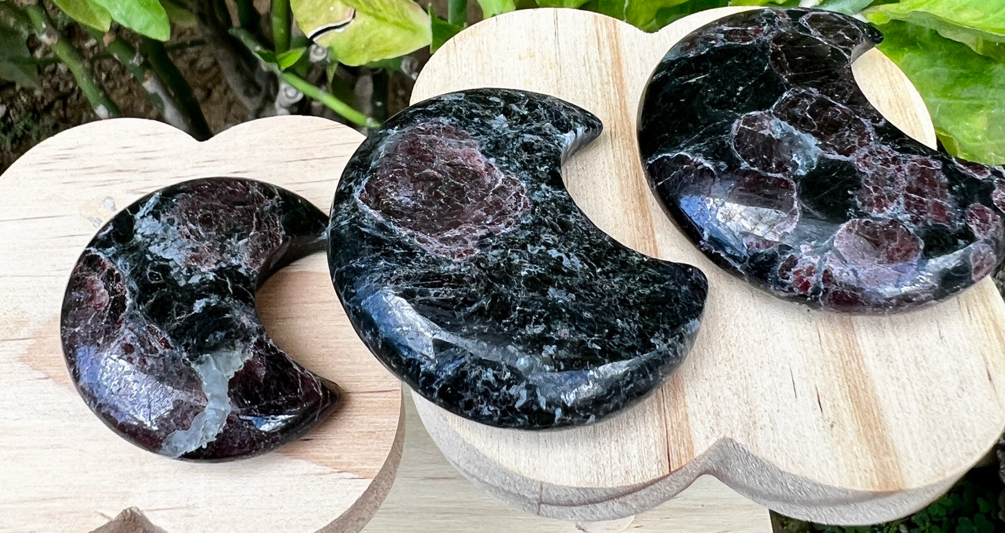 Garnet Moon