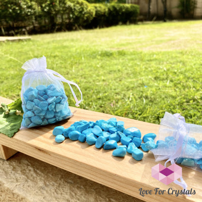 Blue Howlite (Dyed) Chips In A Pouch 100G Tumbled