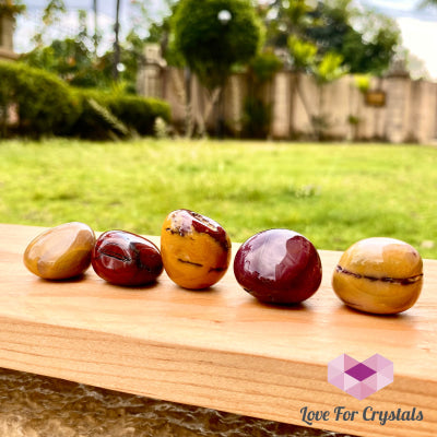 Mookaite Jasper Tumbled (Australia)