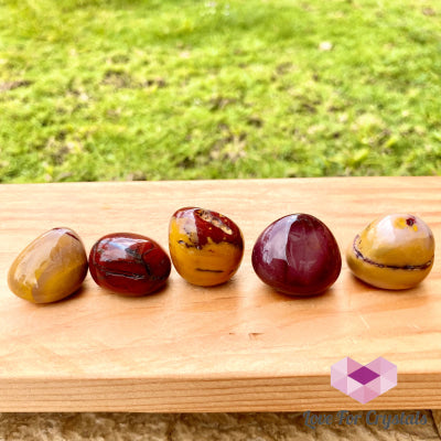 Mookaite Jasper Tumbled (Australia)