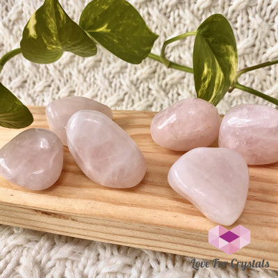 Rose Quartz Pebbles (Brazil) 30Mm Per Piece Tumbled