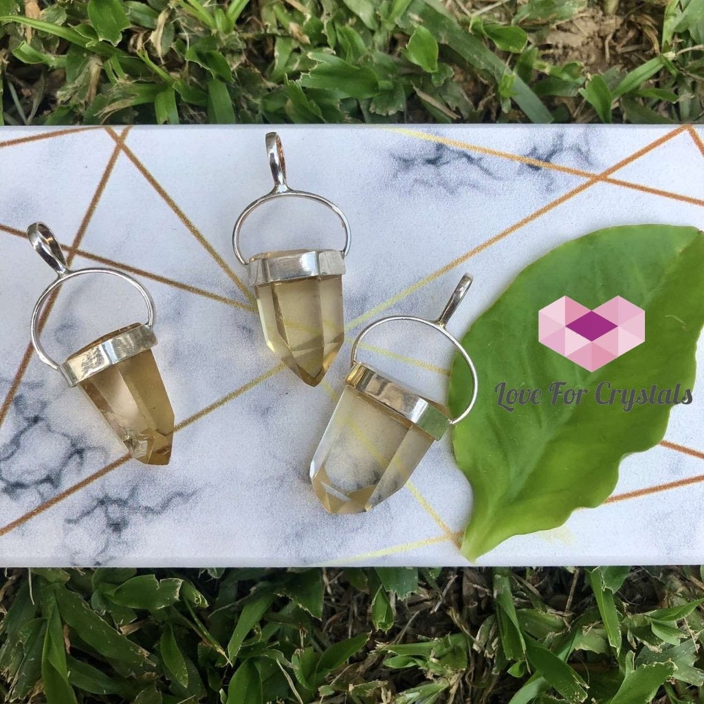 CRYSTAL PENDANT