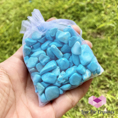 Blue Howlite (Dyed) Chips In A Pouch 100G Pouch Tumbled