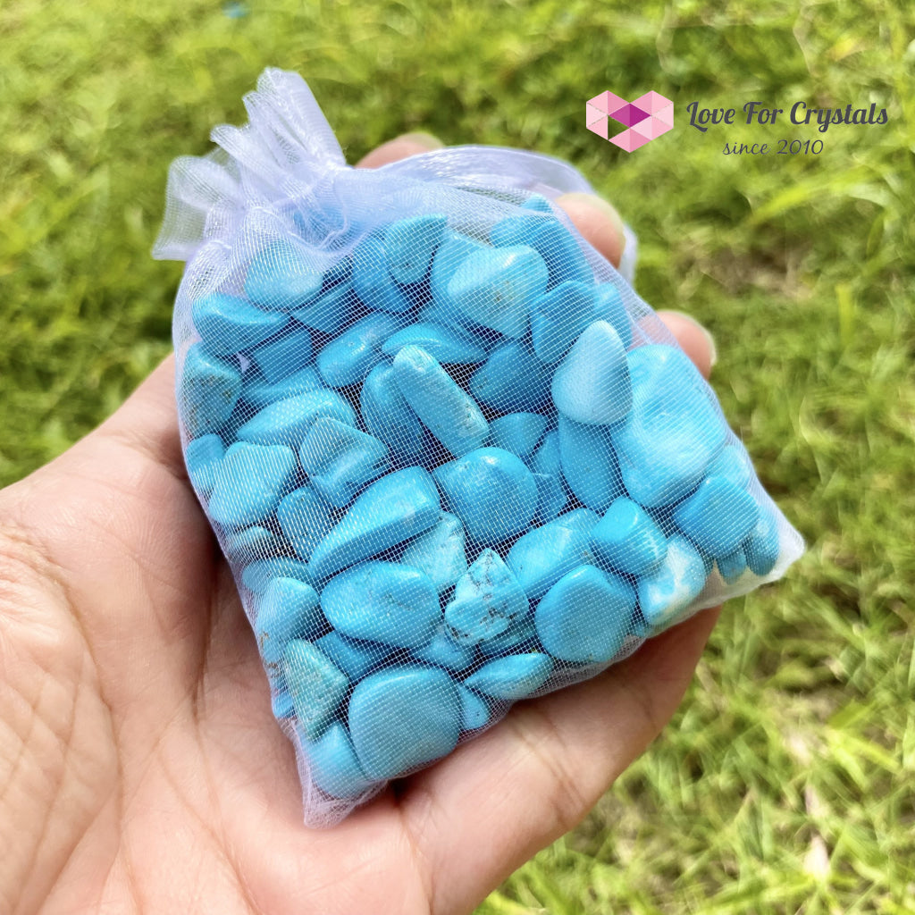 Blue Howlite (Dyed) Chips In A Pouch 100G Pouch Tumbled