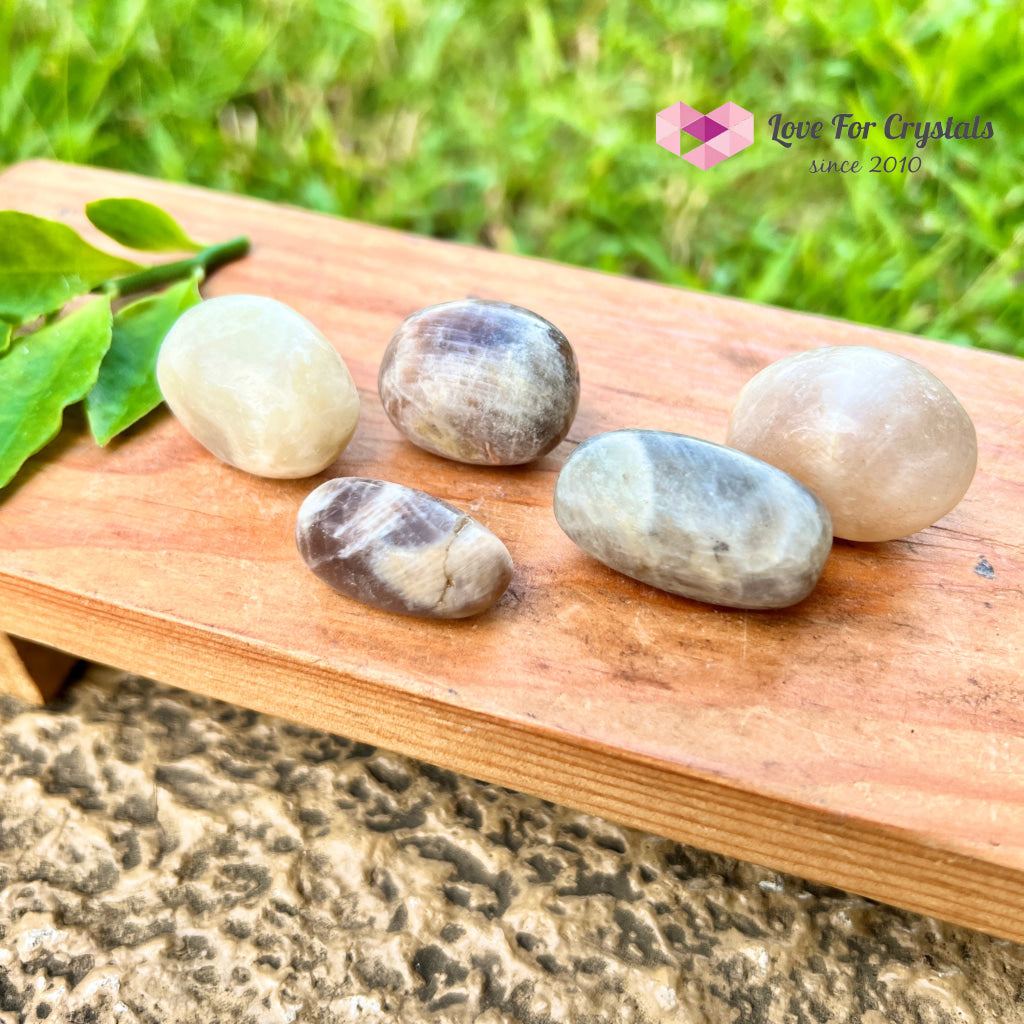 Blue Moonstone Tumbled