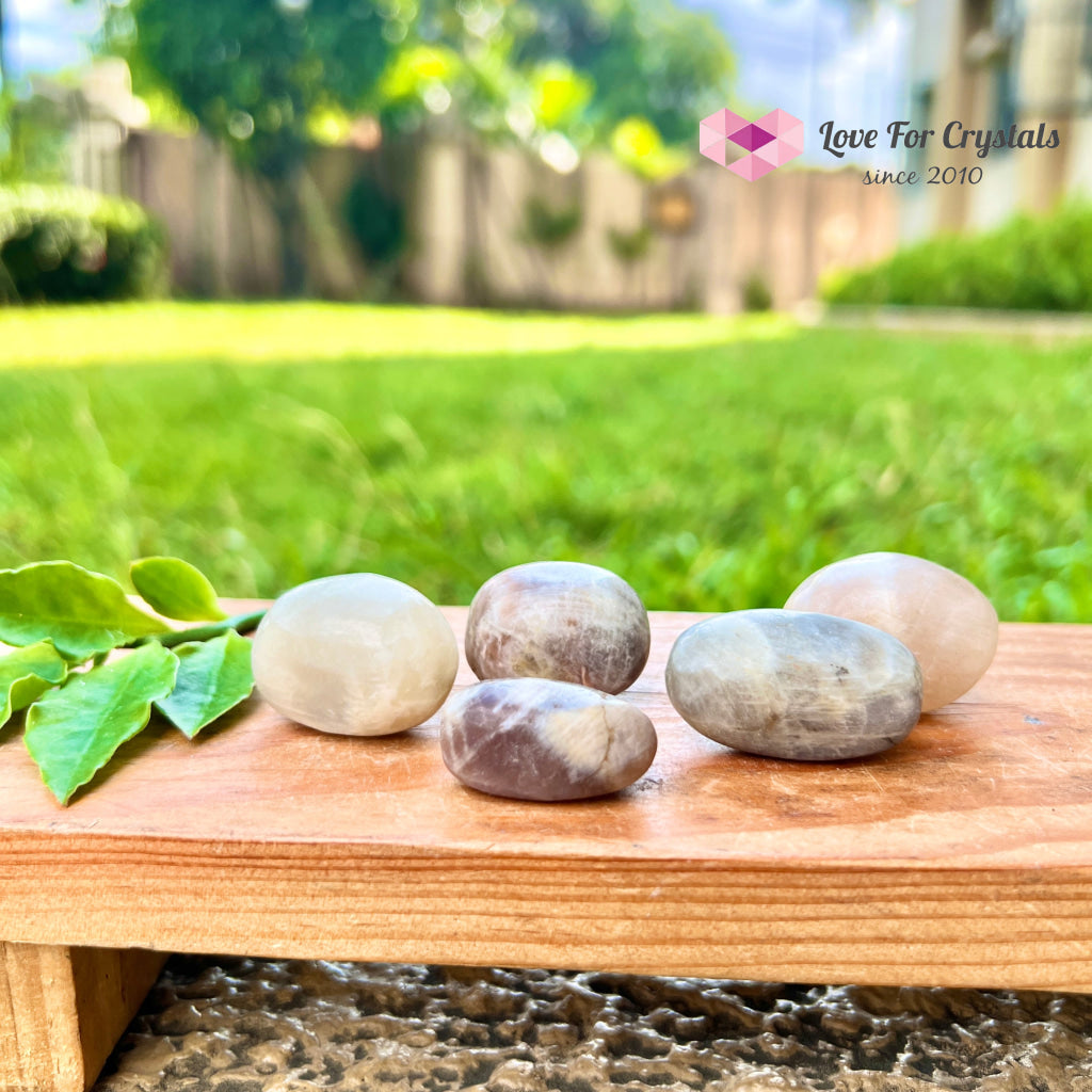 Blue Moonstone Tumbled