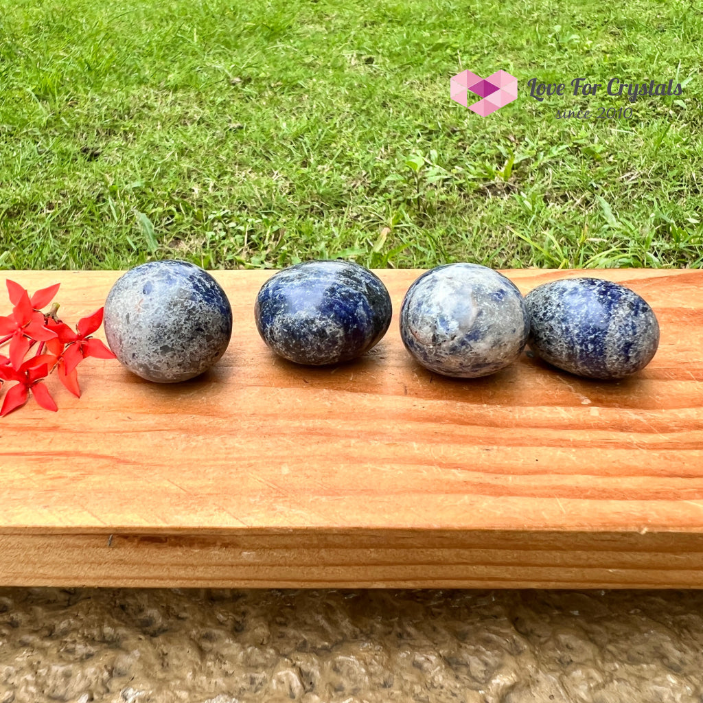 Blue Sodalite Pebbles 25Mm Tumbled