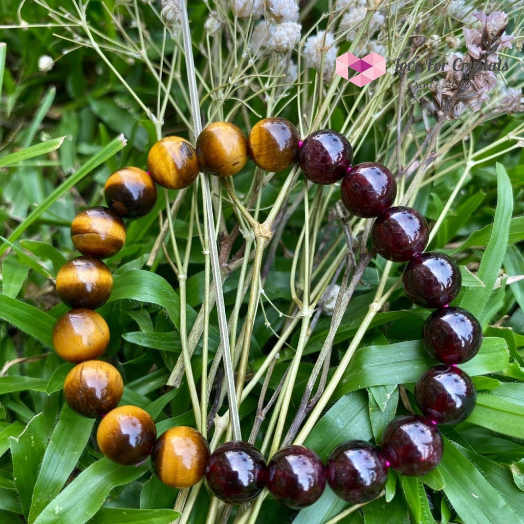 Capricorn Zodiac Remedy Bracelet (Tigers Eye & Garnet)