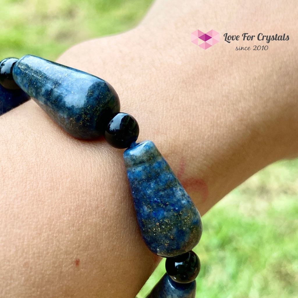 Lapis Lazuli Pear Bracelet With Black Onyx