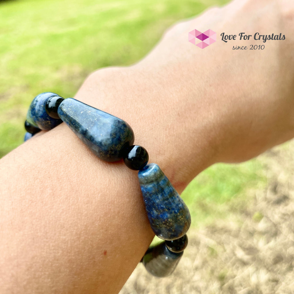 Lapis Lazuli Pear Bracelet With Black Onyx