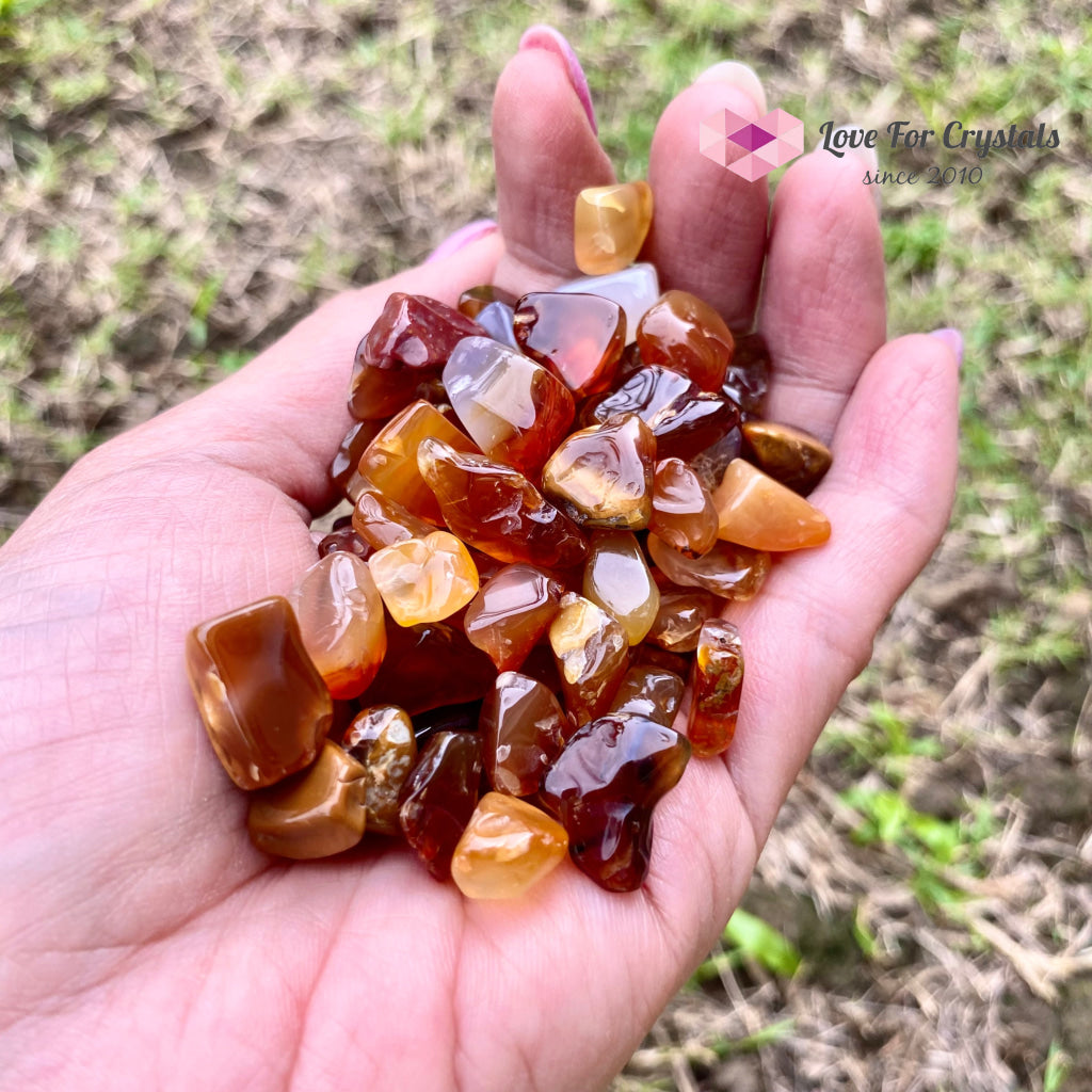 Natural Agate Chips In A Pouch Tumbled