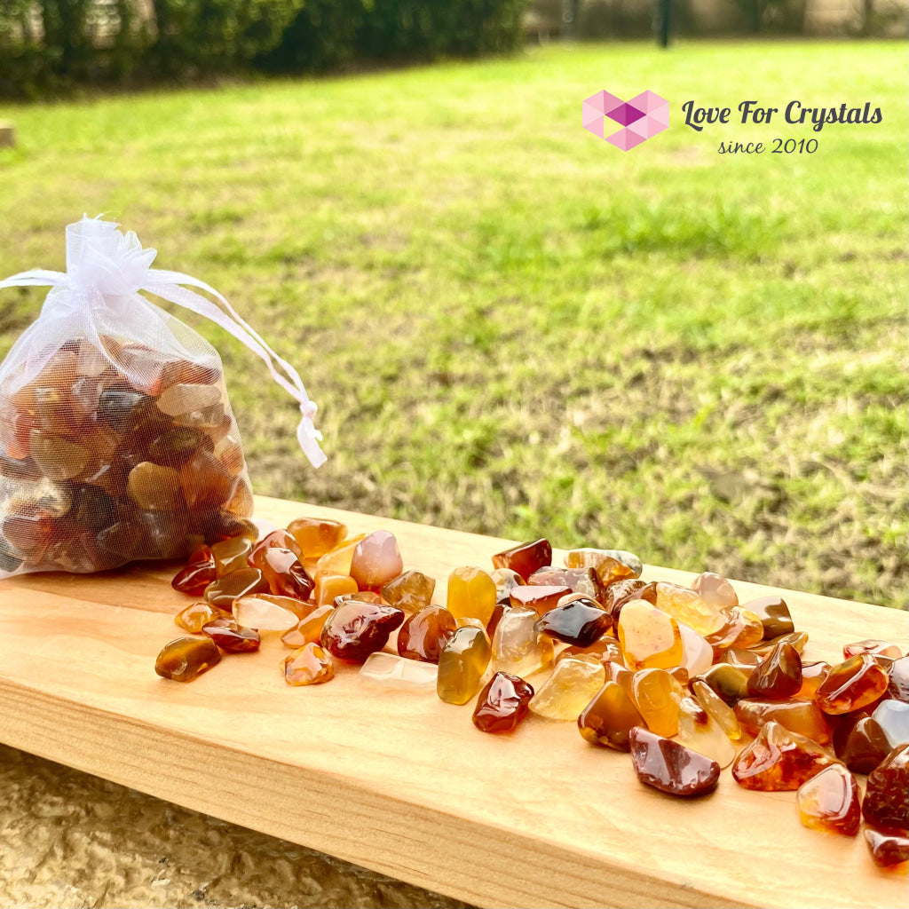 Natural Agate Chips In A Pouch Tumbled