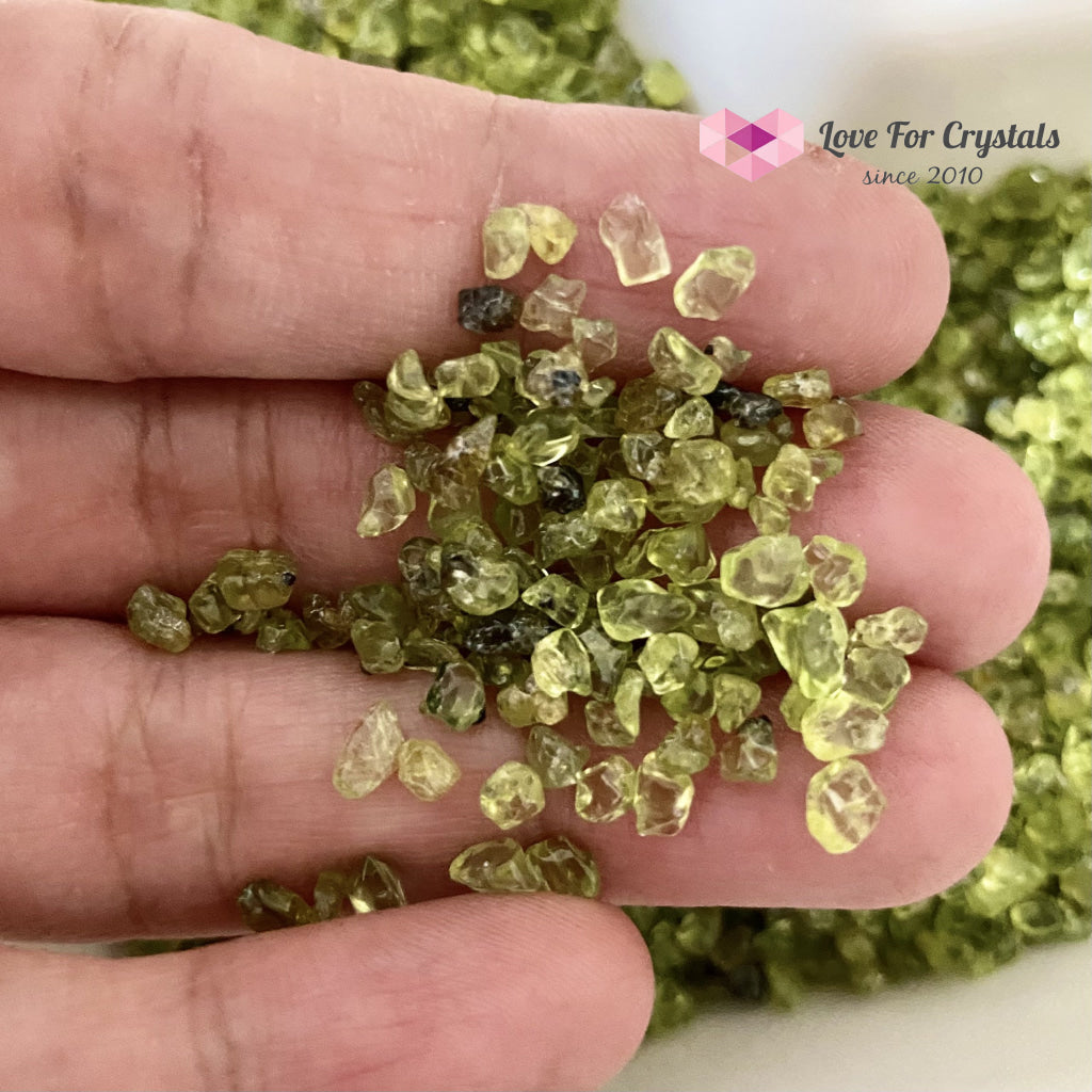 Peridot Crystal Chips (100Gms)