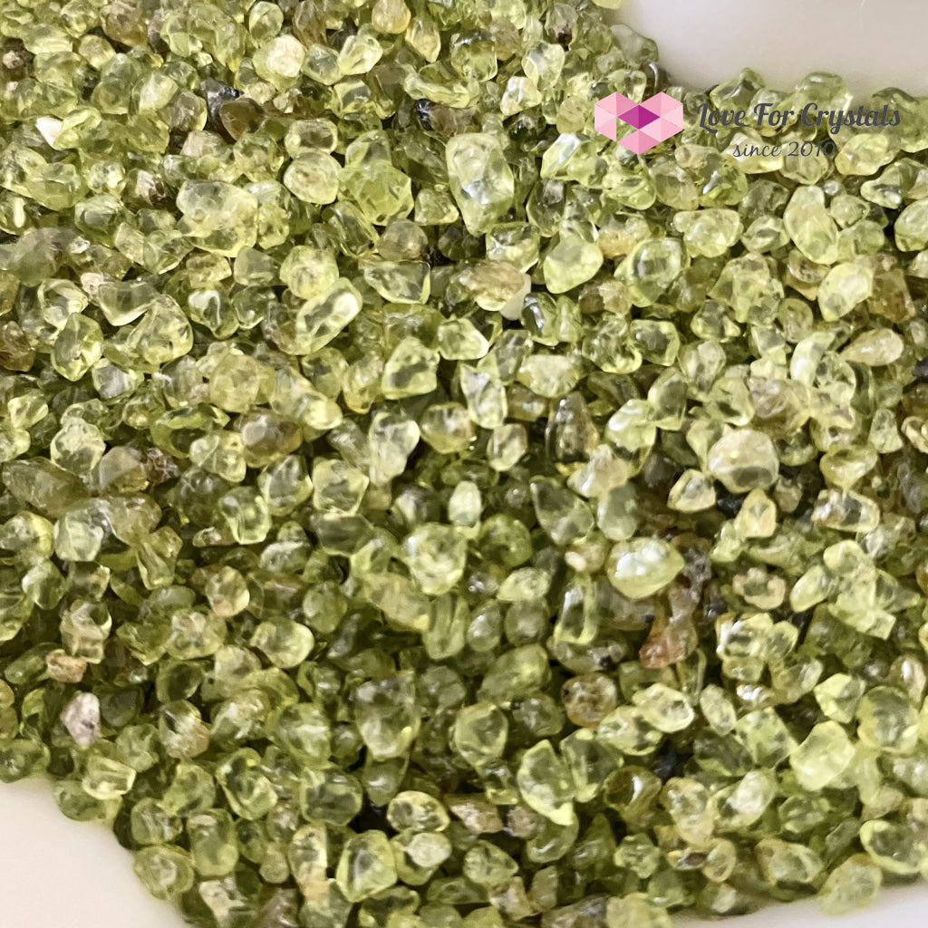 Peridot Crystal Chips (100Gms)