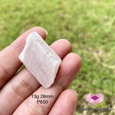 Pink Kunzite Raw (Aracuai Brazil)