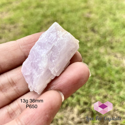 Pink Kunzite Raw (Aracuai Brazil)