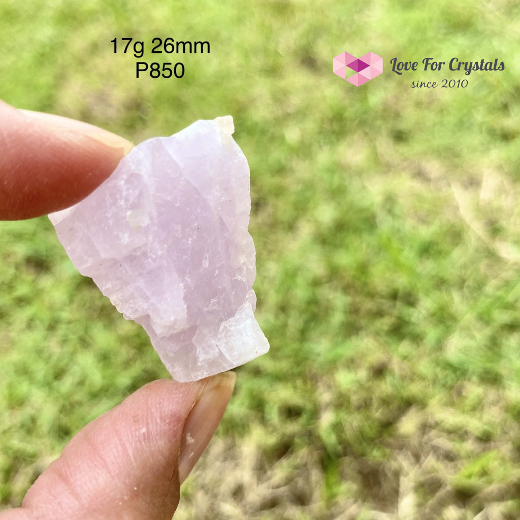 Pink Kunzite Raw (Aracuai Brazil)