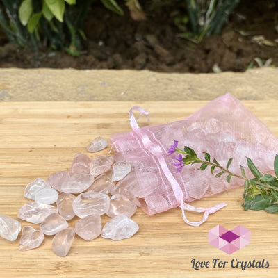 Rose Quartz Crystal Chips (100Gms)