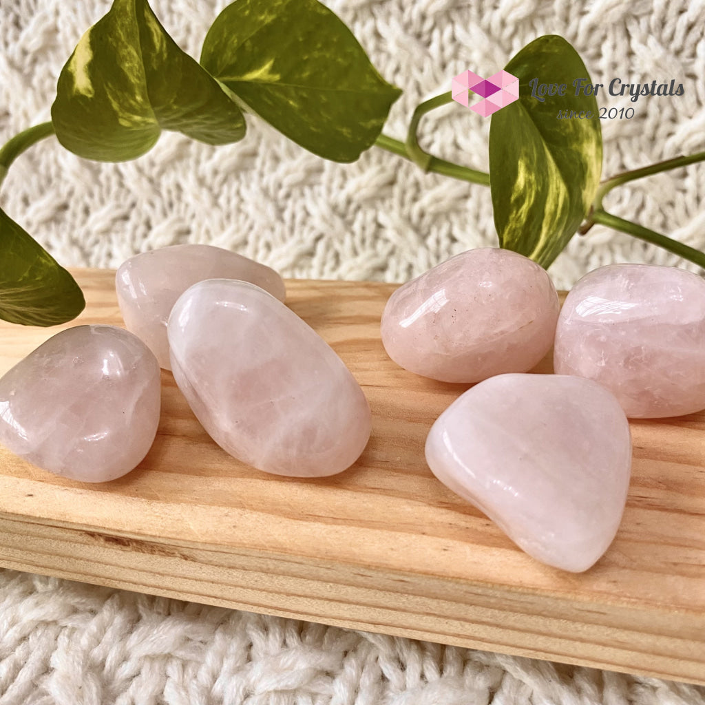 Rose Quartz Pebbles (Brazil) 30Mm Per Piece Tumbled